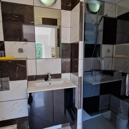 Bos-znam Гостьовий будинок 3*